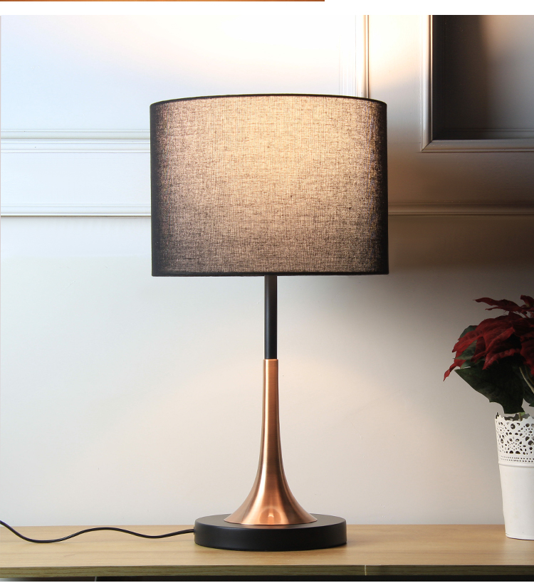 110v北歐輕奢台燈 床頭燈 暖光燈 觸摸開關, Rivet Mid Century Modern Curved Brass Table Desk Lamp